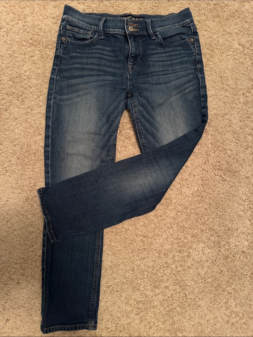 Express Women's Straight Leg Jeans in Dark Indigo Wash
